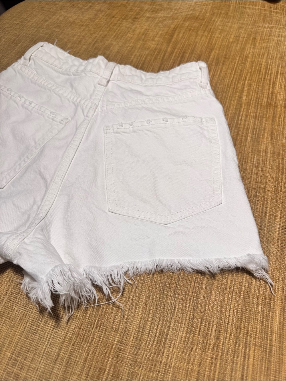 Zara White Denim High Waisted Shorts - Picture 5 of 9